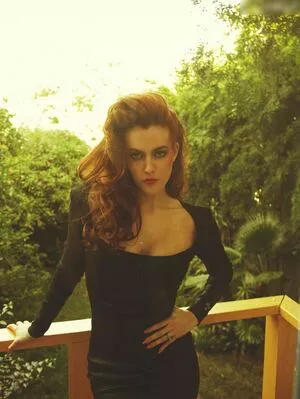 Riley Keough / rileykeough nude photo #0101