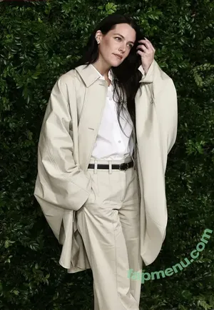 Riley Keough / rileykeough nude photo #0152