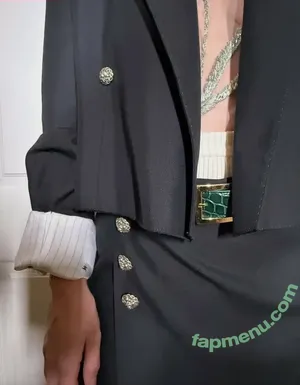 Riley Keough / rileykeough nude photo #0193