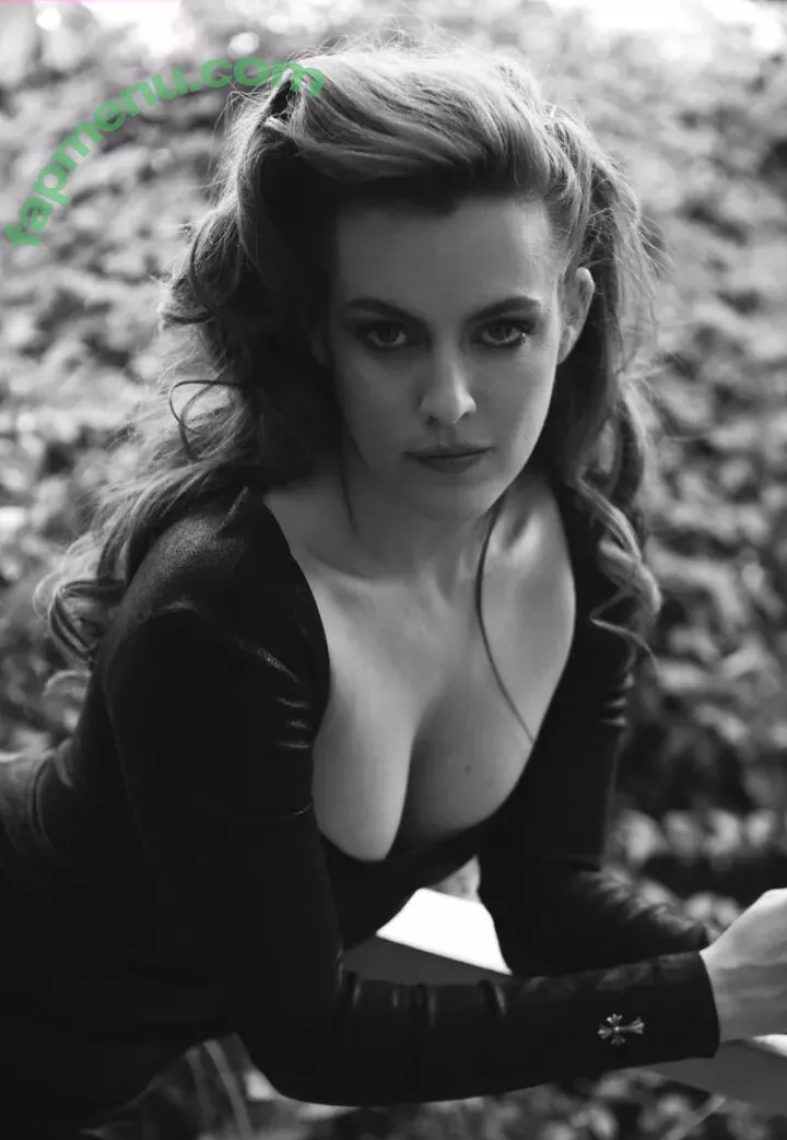 Riley Keough nude photo #0105 (rileykeough)