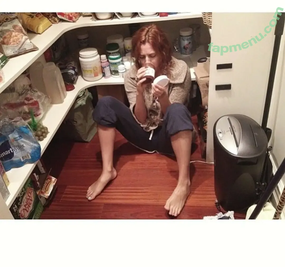 Riley Keough nude photo #0181 (rileykeough)