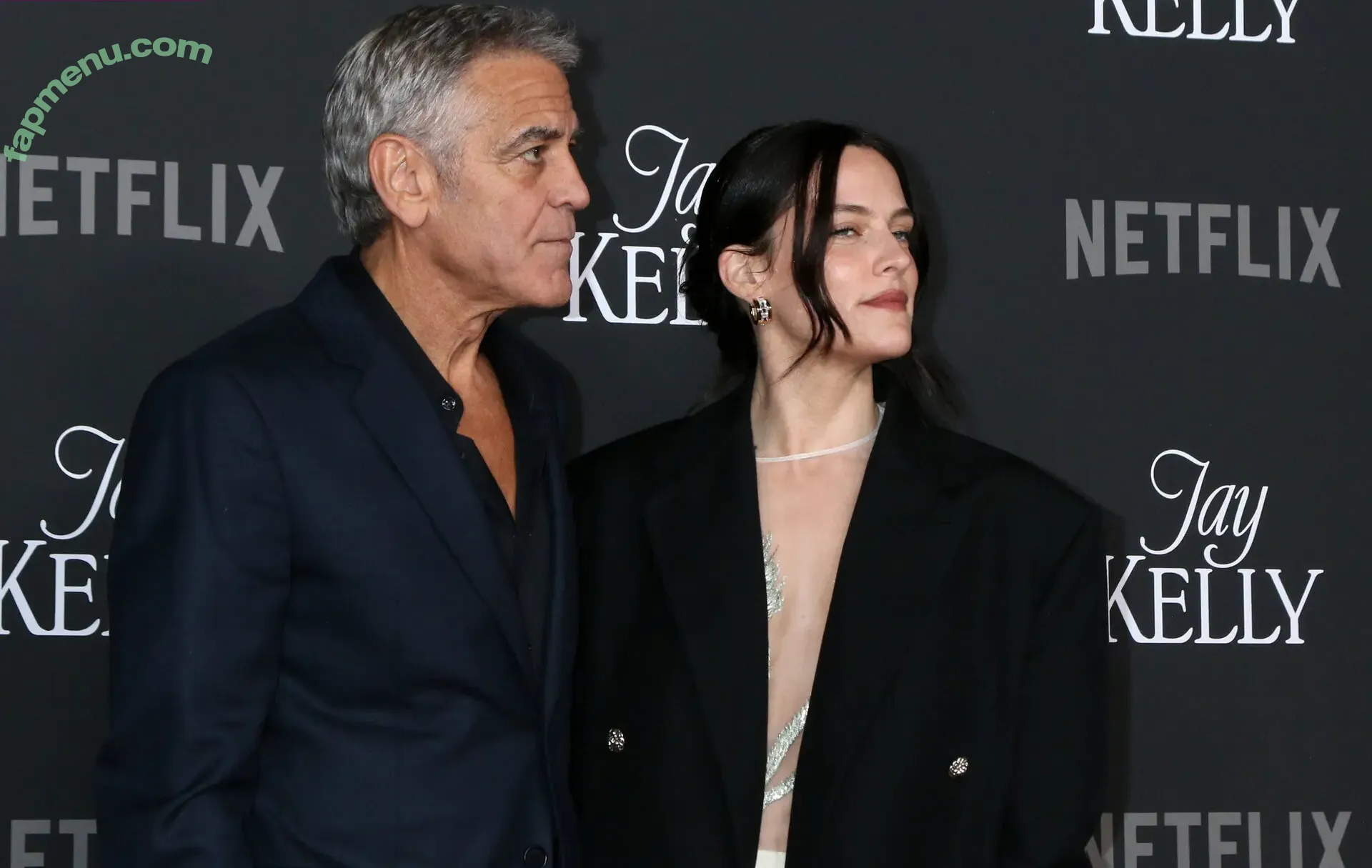 Riley Keough nude photo #0225 (rileykeough)