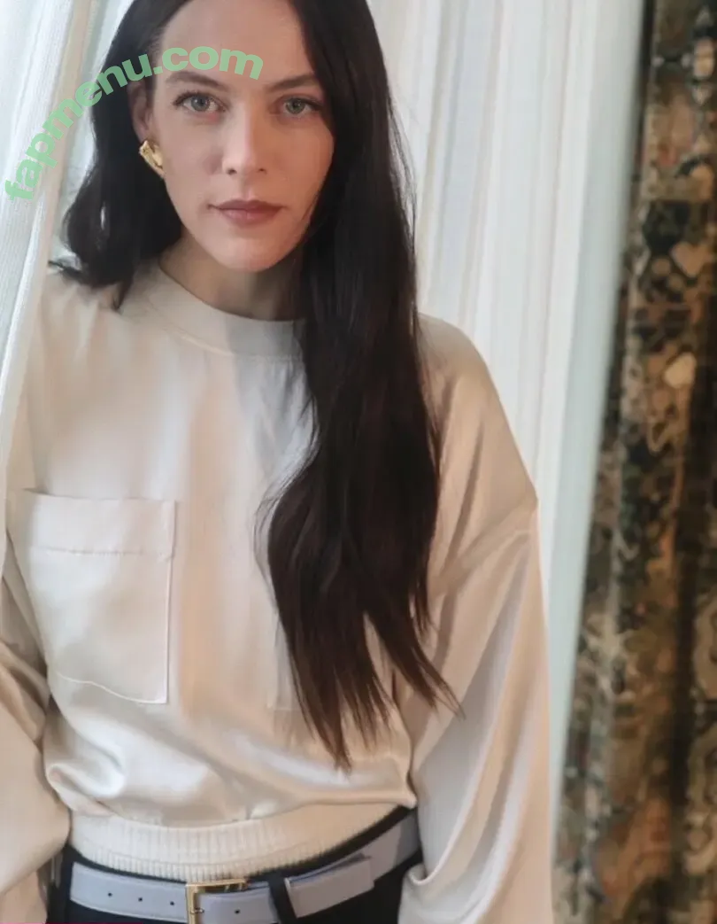 Riley Keough nude photo #0232 (rileykeough)