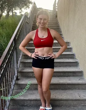 Riley Nuttall / RileyNuttall / rileynuttall_runs_ nude photo #0025