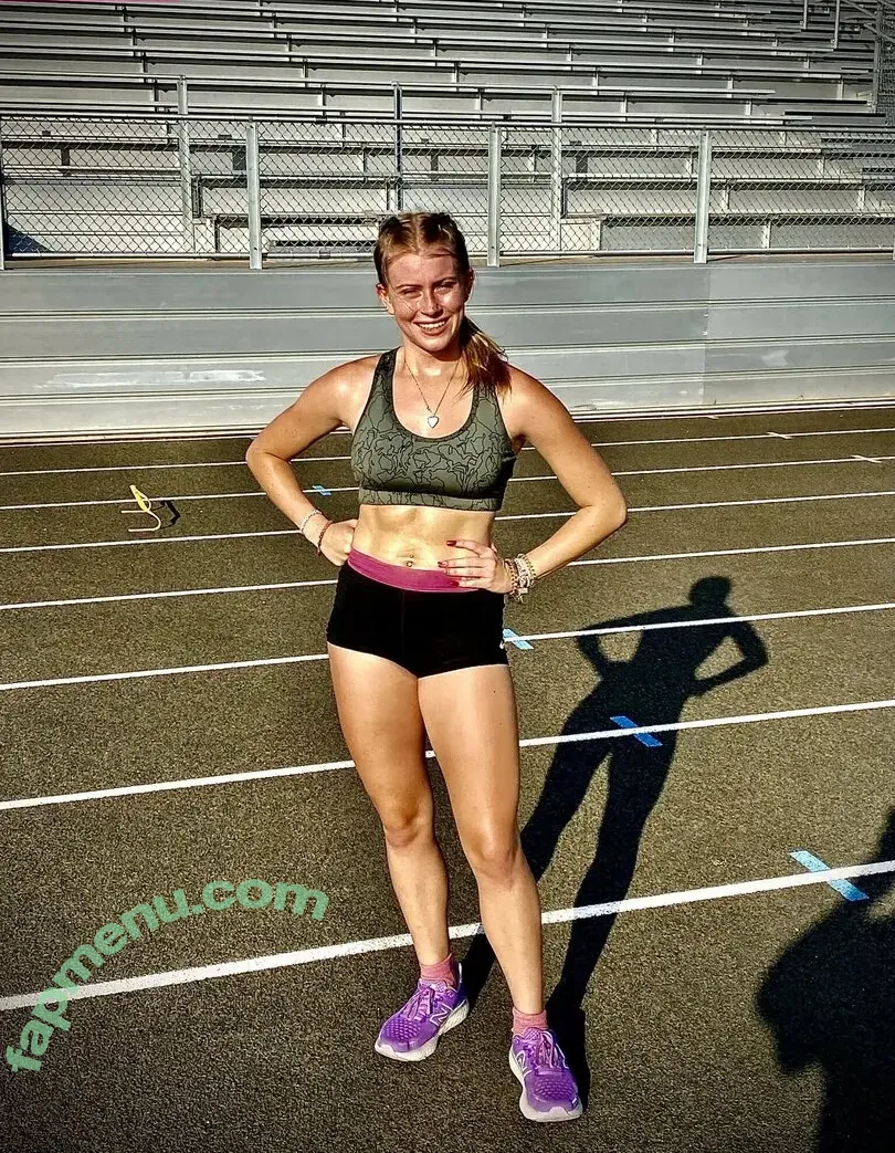 Riley Nuttall nude photo #0017 (RileyNuttall / rileynuttall_runs_)