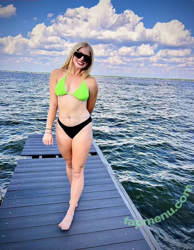 Riley Nuttall nude photo #0019 (RileyNuttall / rileynuttall_runs_)