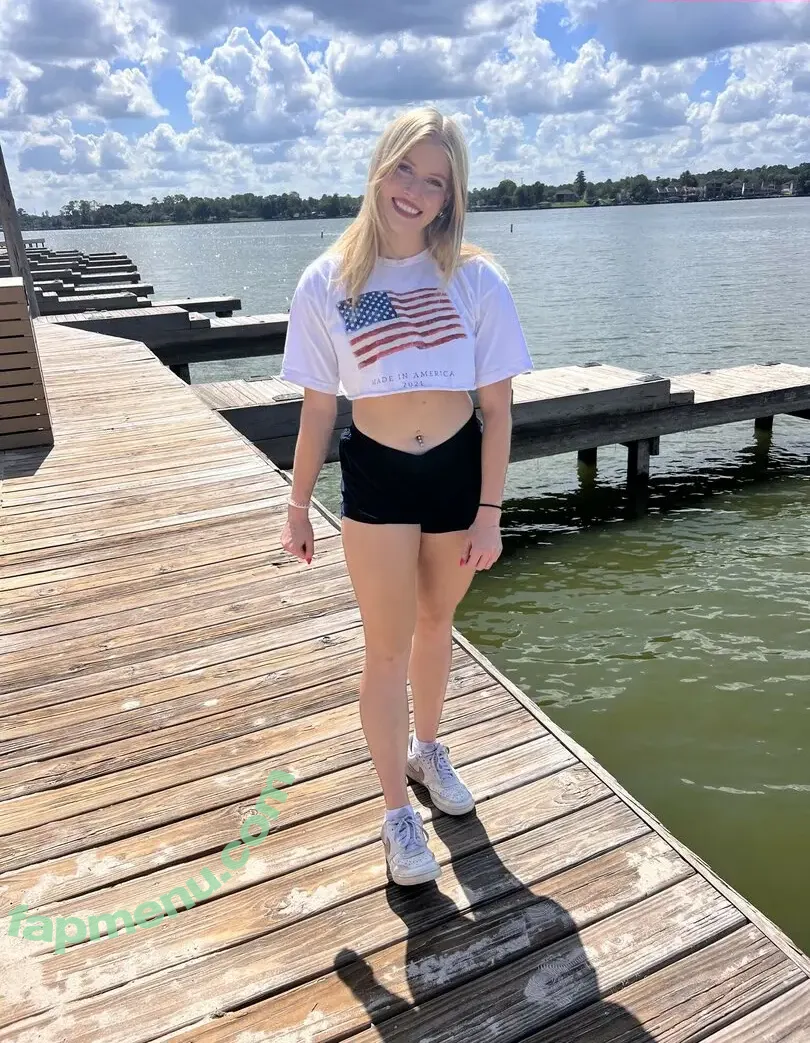 Riley Nuttall nude photo #0027 (RileyNuttall / rileynuttall_runs_)