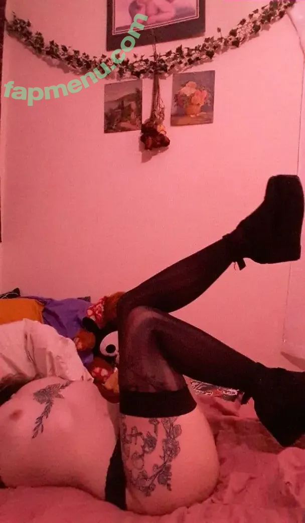 Riley Ramone nude photo #0019 (Tired11cryptid / riley_ramone / tiredcryptid)