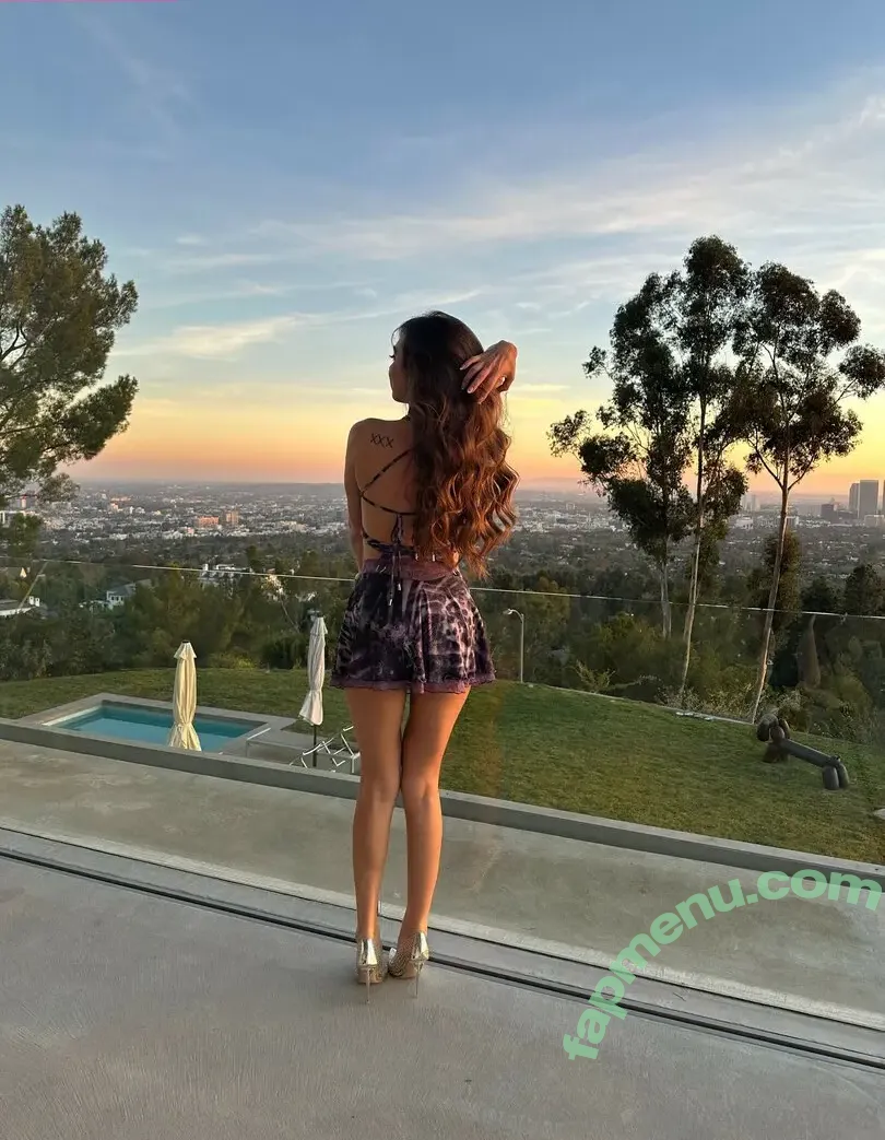 Riley Reid nude photo #0369 (hellorileyreid / rileyreidx3)