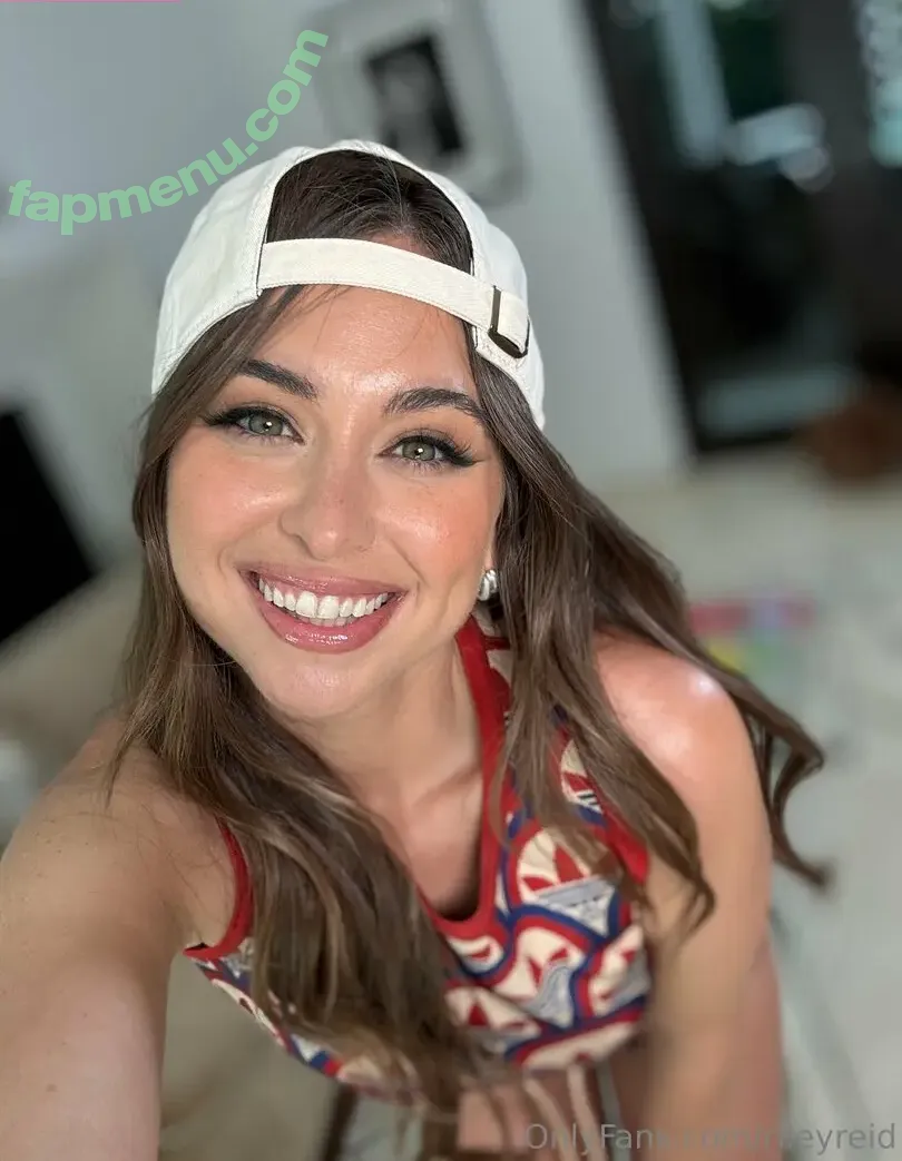 Riley Reid nude photo #0014 (hellorileyreid / rileyreidx3)