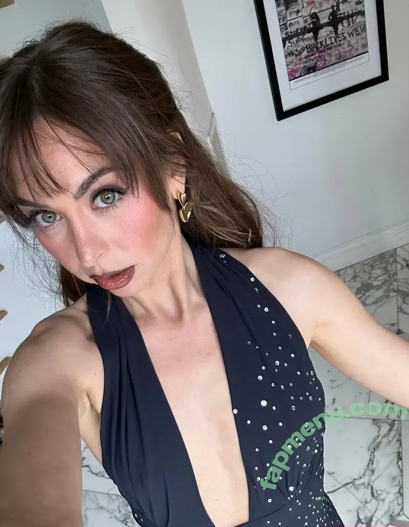 Riley Reid nude photo #0022 (hellorileyreid / rileyreidx3)