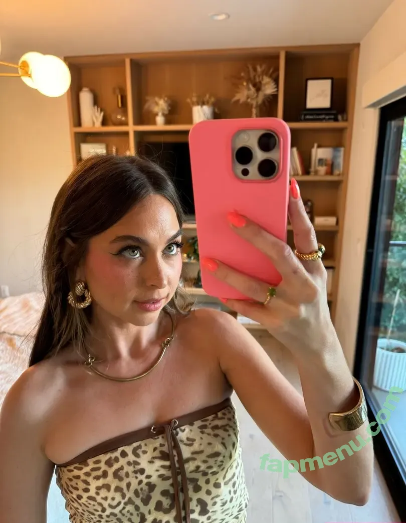 Riley Reid nude photo #0035 (hellorileyreid / rileyreidx3)