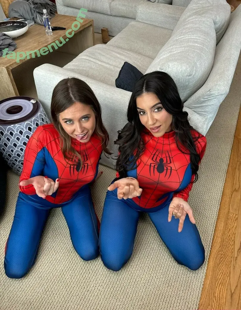 Riley Reid nude photo #0159 (hellorileyreid / rileyreidx3)