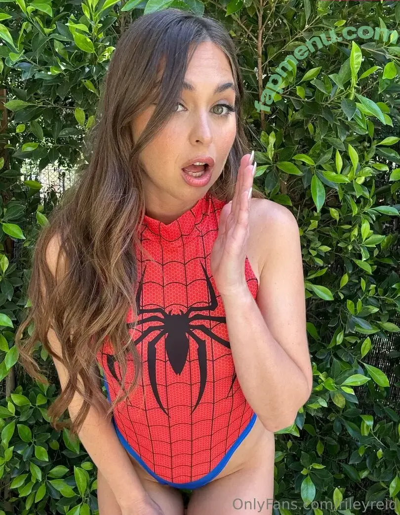 Riley Reid nude photo #0162 (hellorileyreid / rileyreidx3)