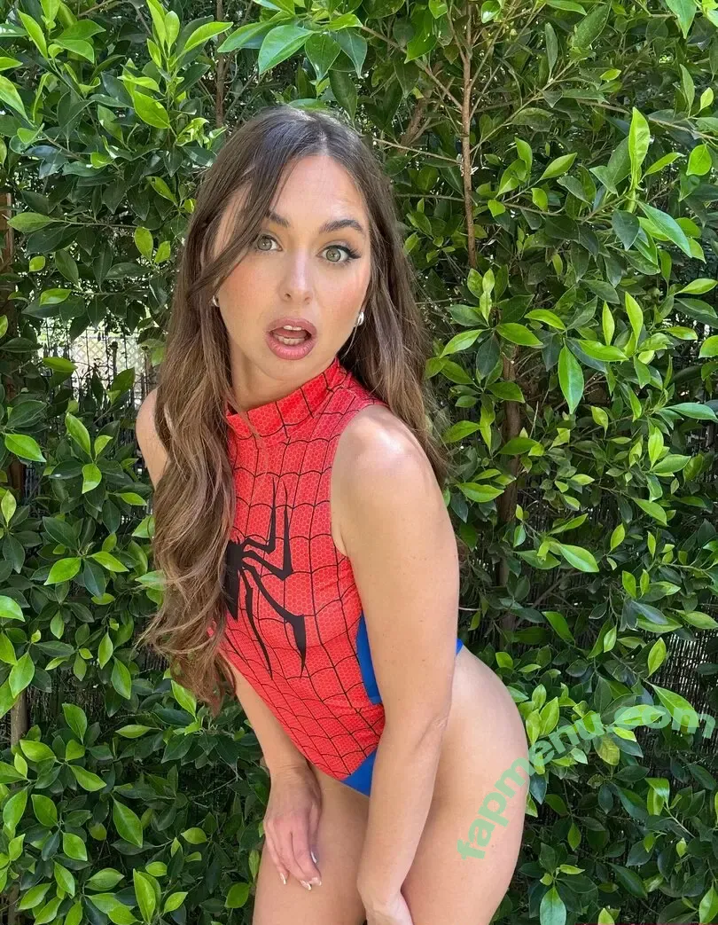 Riley Reid nude photo #0165 (hellorileyreid / rileyreidx3)