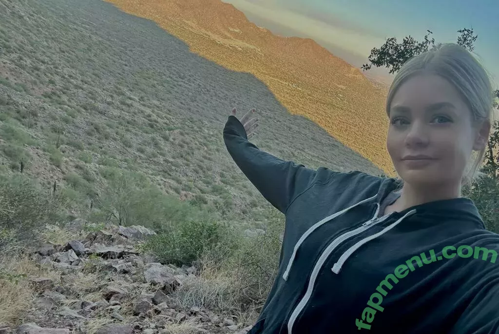 Riley Steele nude photo #0988 (rileyxinsta / xxxRiley)