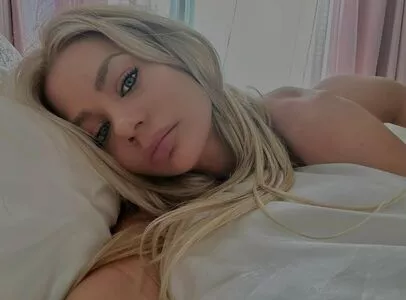 Riley Steele / rileyxinsta / xxxRiley nude photo #1120