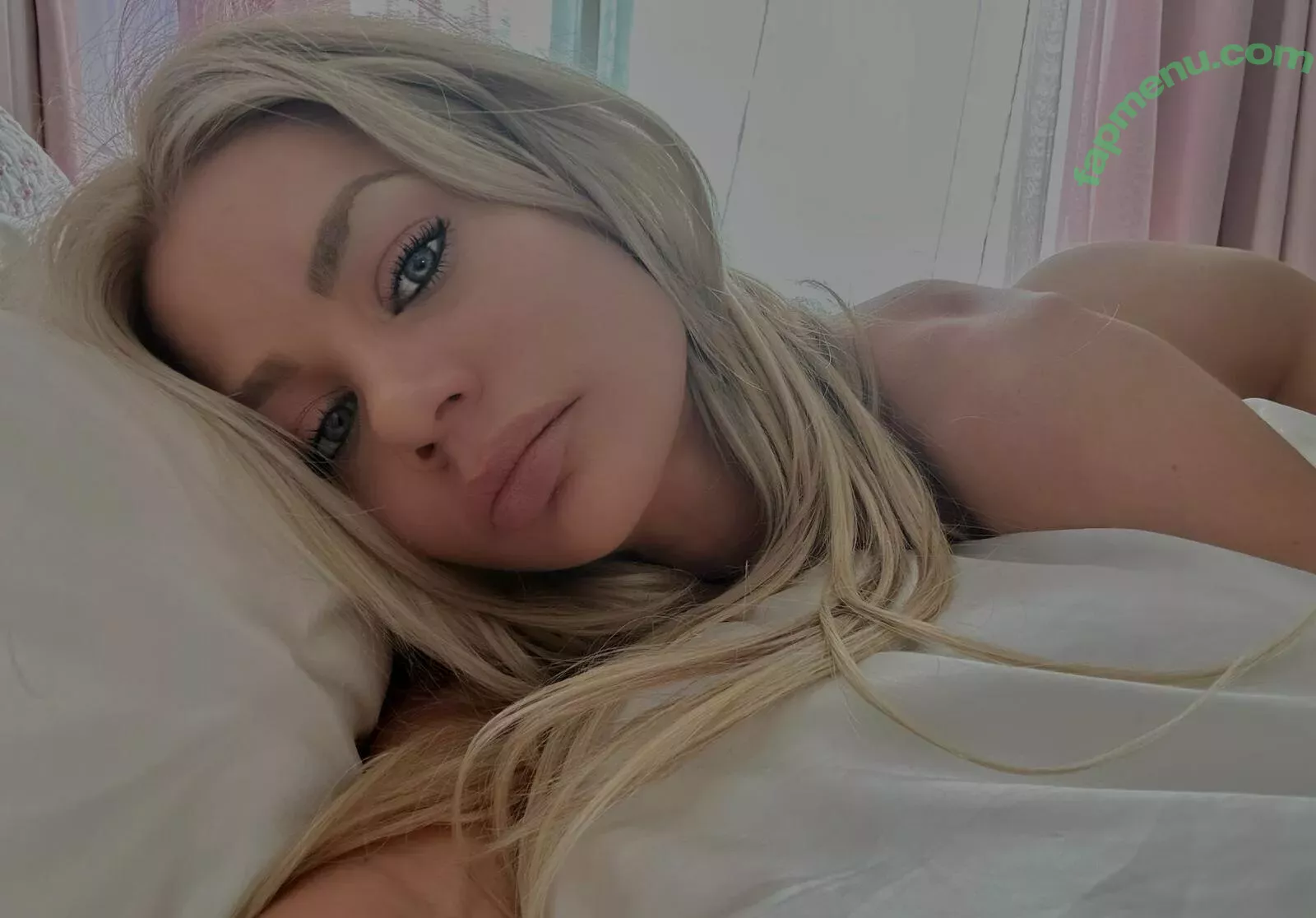 Riley Steele nude photo #1120 (rileyxinsta / xxxRiley)