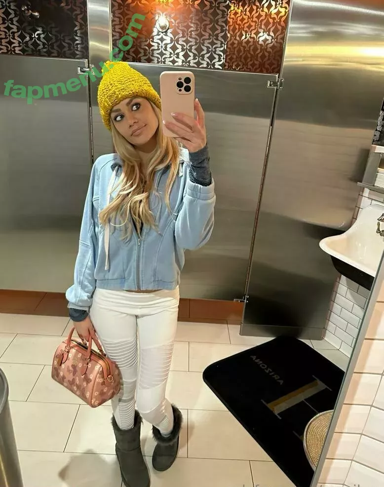 Riley Steele nude photo #1294 (rileyxinsta / xxxRiley)