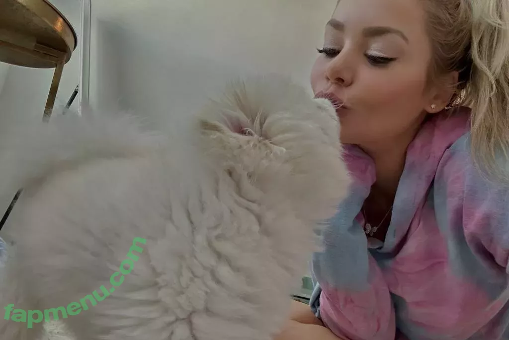 Riley Steele nude photo #1354 (rileyxinsta / xxxRiley)