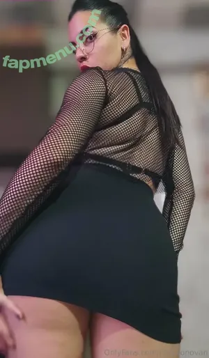  nude photo #0001