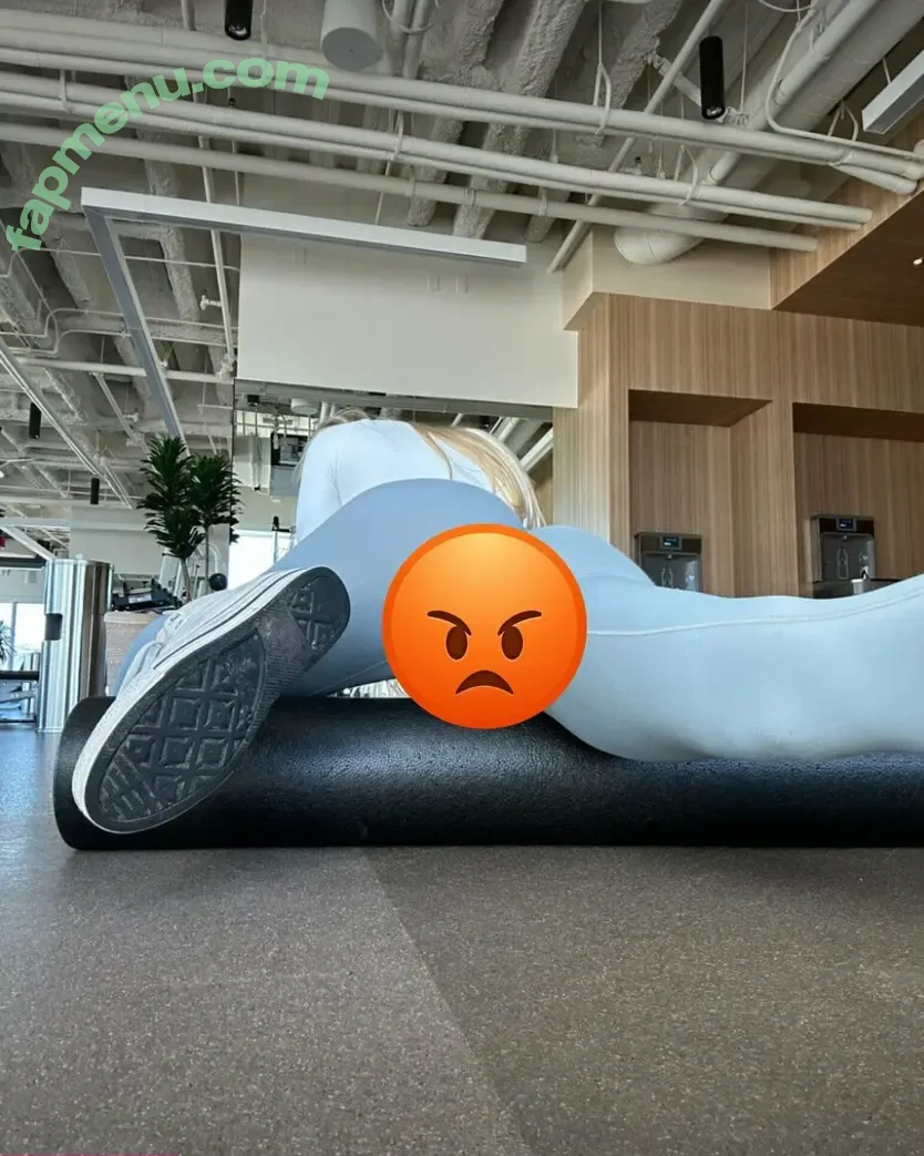 rileymaetwo nude photo #0011 (rileymae)