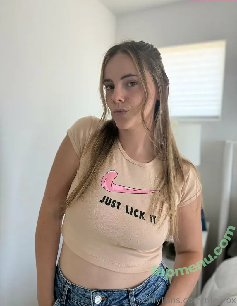 RileyRox nude photo #0013 (RileyRox)