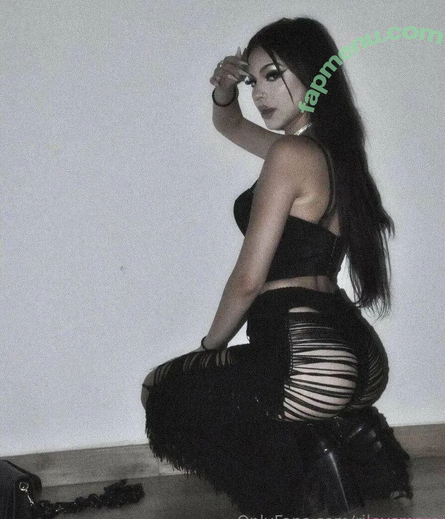 rileysmars nude photo #0006 (myrileysmits)