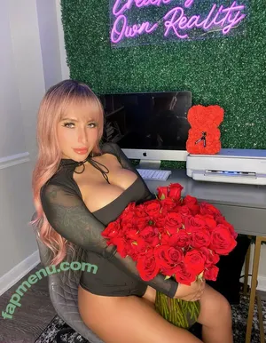 rileyswift / rileyswiftyy nude photo #0307