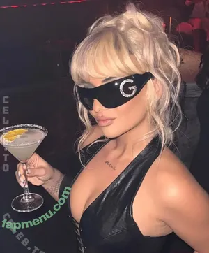 Rina Balaj / isyourgirlrina nude photo #0110