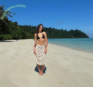 Rina Lipa / rinalipa nude photo #0013