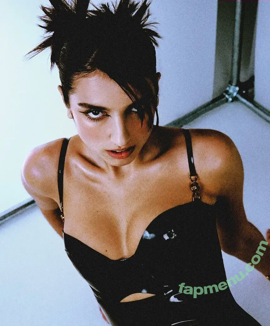 Rina Lipa nude photo #0035 (rinalipa)