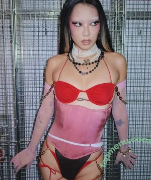 Rina Sawayama / rinasonline / soyjotaeme nude photo #0128