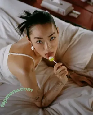 Rina Sawayama / rinasonline / soyjotaeme nude photo #0145