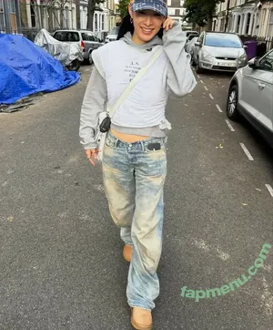 Rina Sawayama / rinasonline / soyjotaeme nude photo #0155