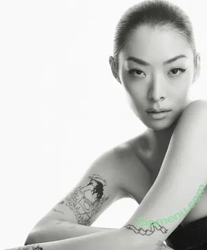 Rina Sawayama / rinasonline / soyjotaeme nude photo #0158