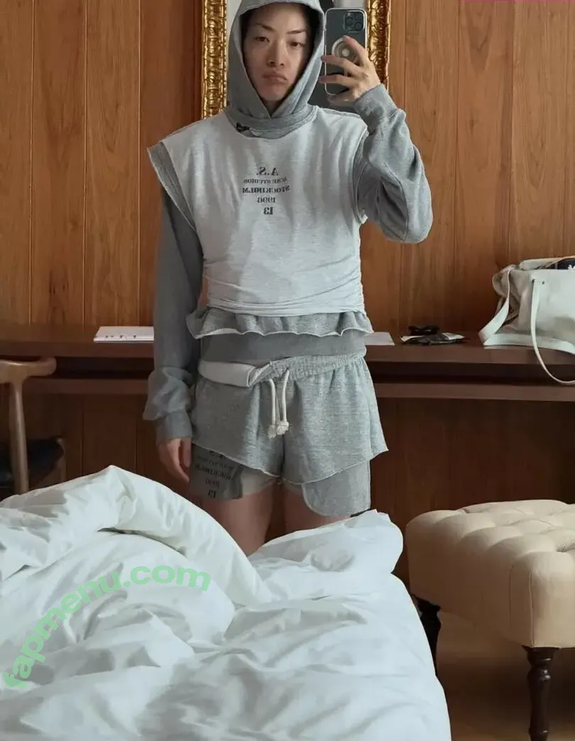 Rina Sawayama nude photo #0147 (rinasonline / soyjotaeme)