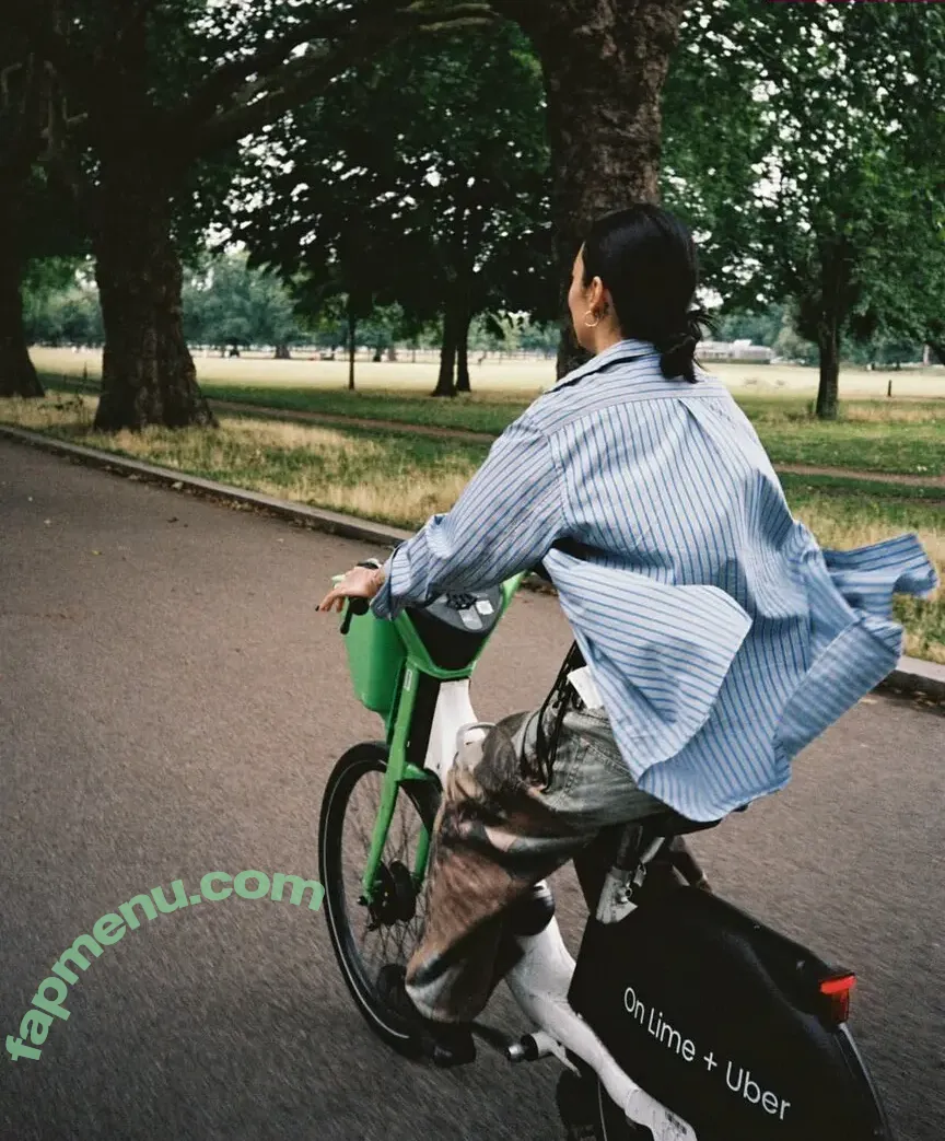 Rina Sawayama nude photo #0152 (rinasonline / soyjotaeme)