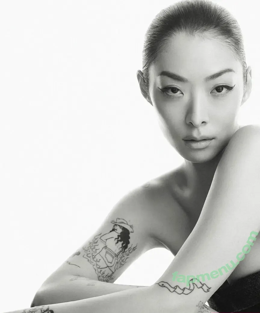 Rina Sawayama nude photo #0158 (rinasonline / soyjotaeme)