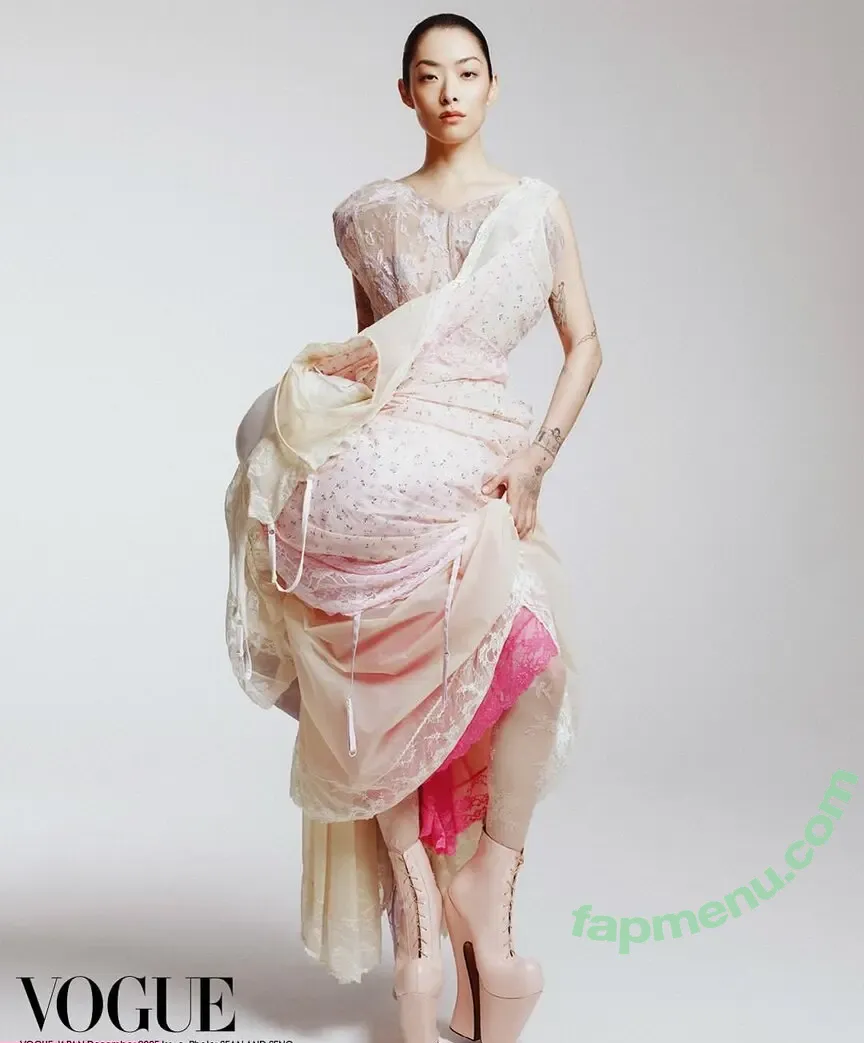 Rina Sawayama nude photo #0160 (rinasonline / soyjotaeme)