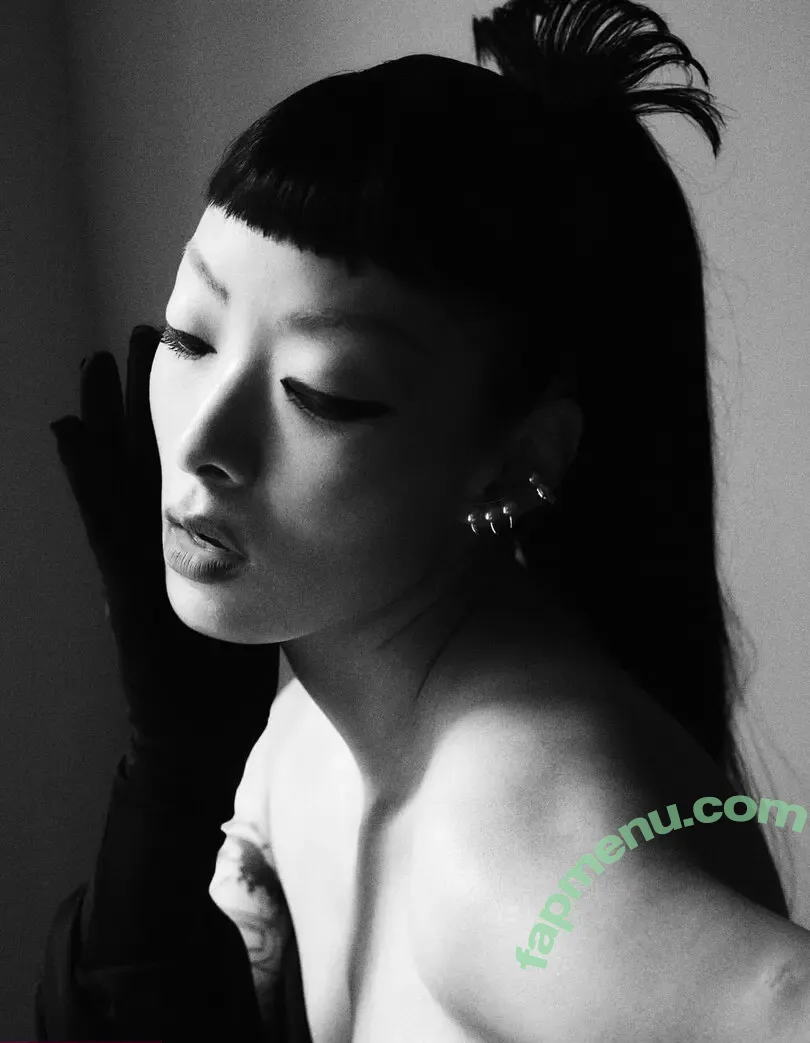 Rina Sawayama nude photo #0163 (rinasonline / soyjotaeme)