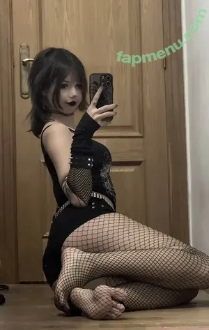 rincospl / cospxreiw / katyan nude photo #0299