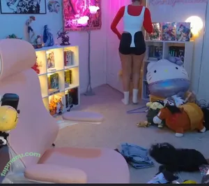 Rinnegoddess / themusclemommy nude photo #0492