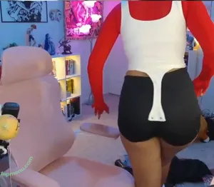 Rinnegoddess / themusclemommy nude photo #0522