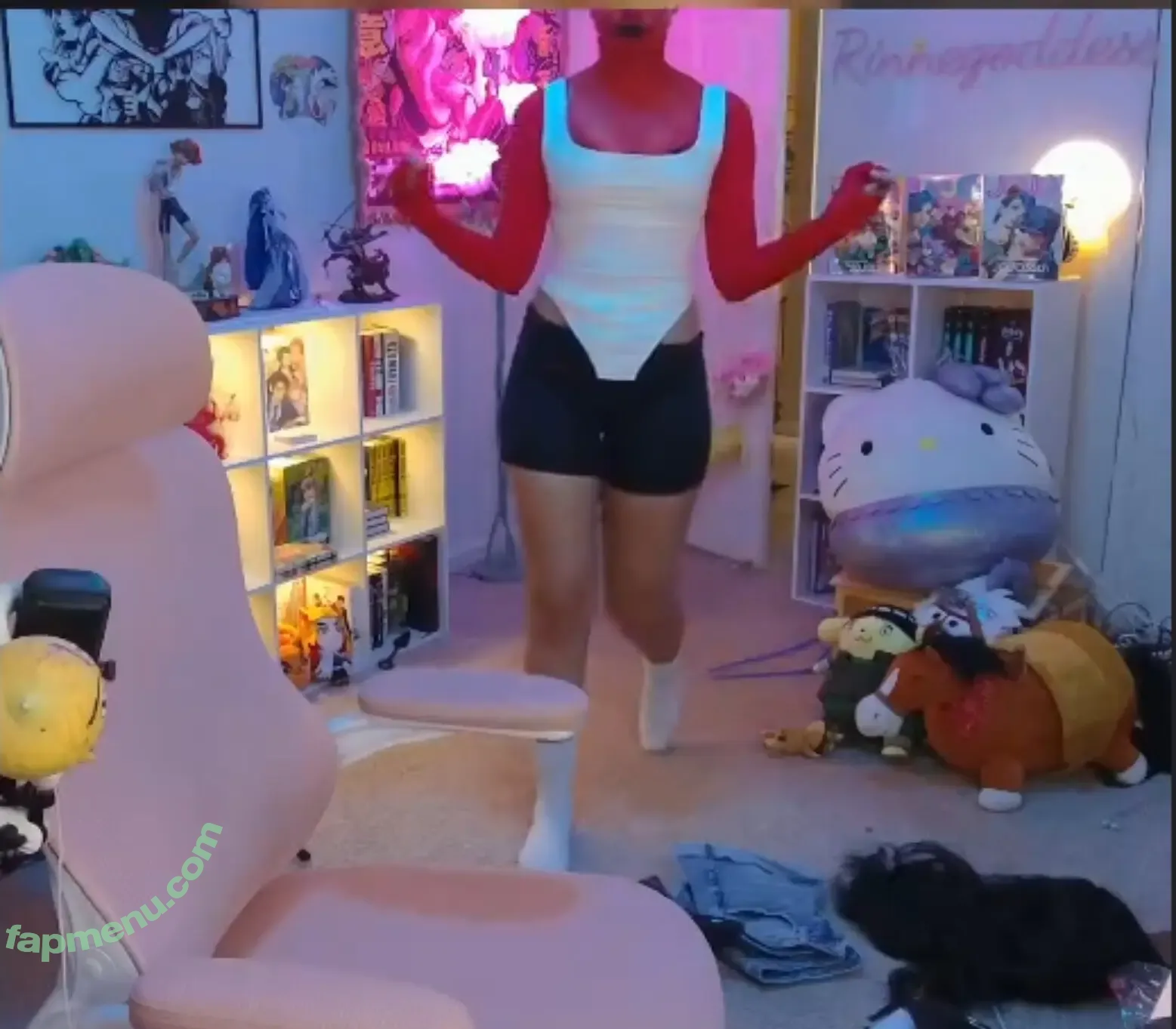 Rinnegoddess nude photo #0503 (themusclemommy)