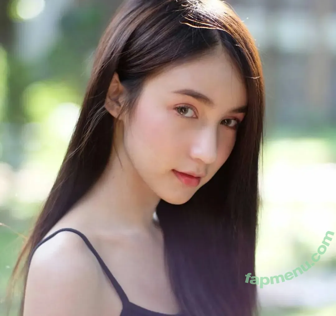 Rinrada Thurapan nude photo #0007 (Rinrada Thurapan)