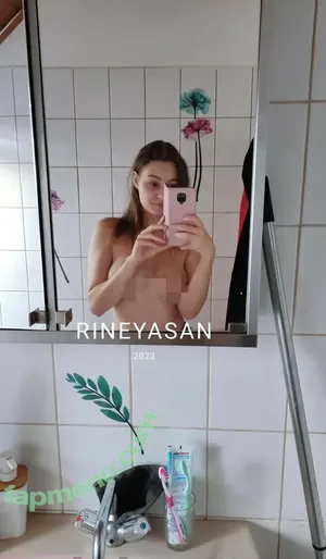  nude photo #0005
