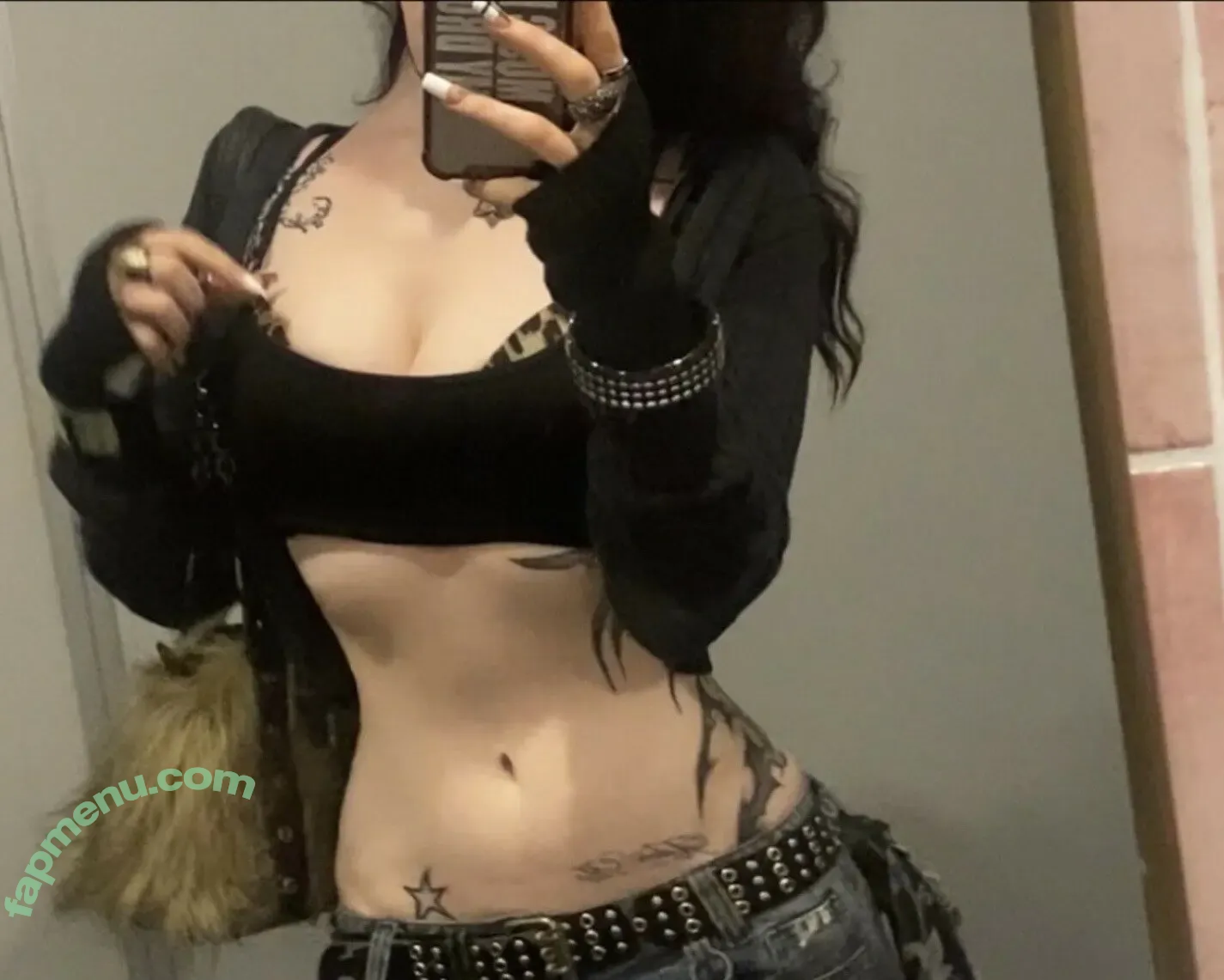 Rio Lawlor nude photo #0093 (a.rio.xx / theonlyrio)