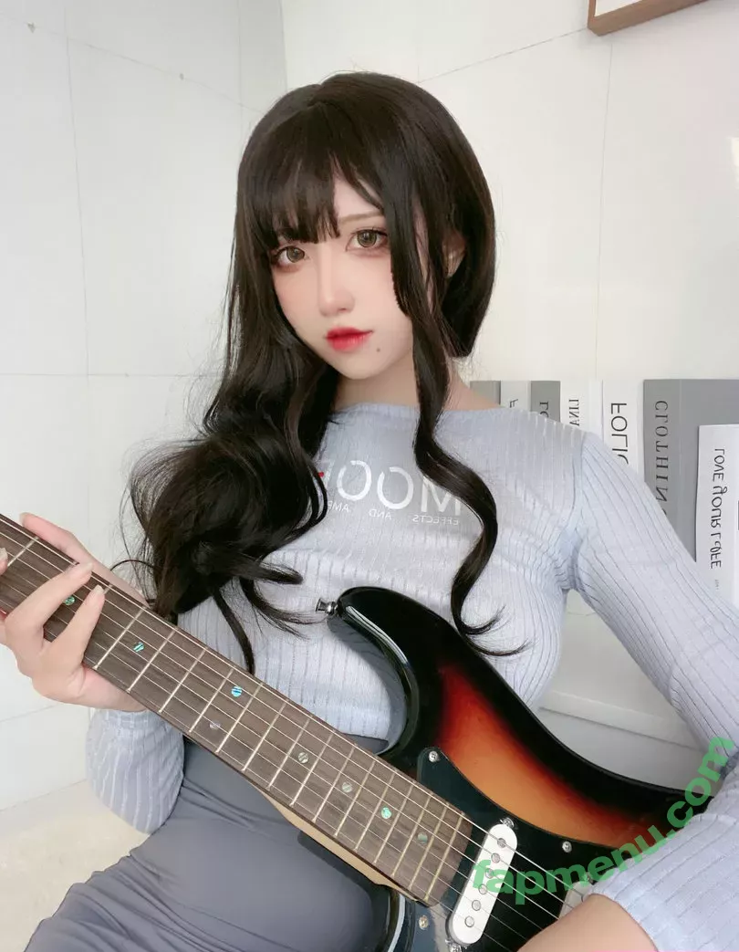 Rioko Cosplay nude photo #0080 (rioko041120 / rioko_cos)