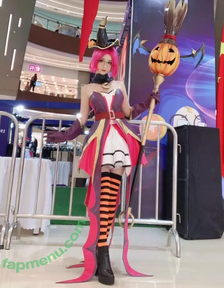 Rioko Cosplay nude photo #0302 (rioko041120 / rioko_cos)